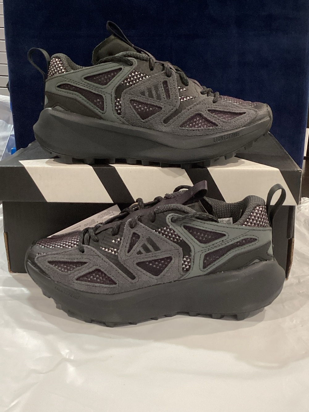 Adidas Kantai Trail Women’s Size 5 Gray Black Chunky Sneakers JH6835 NWT